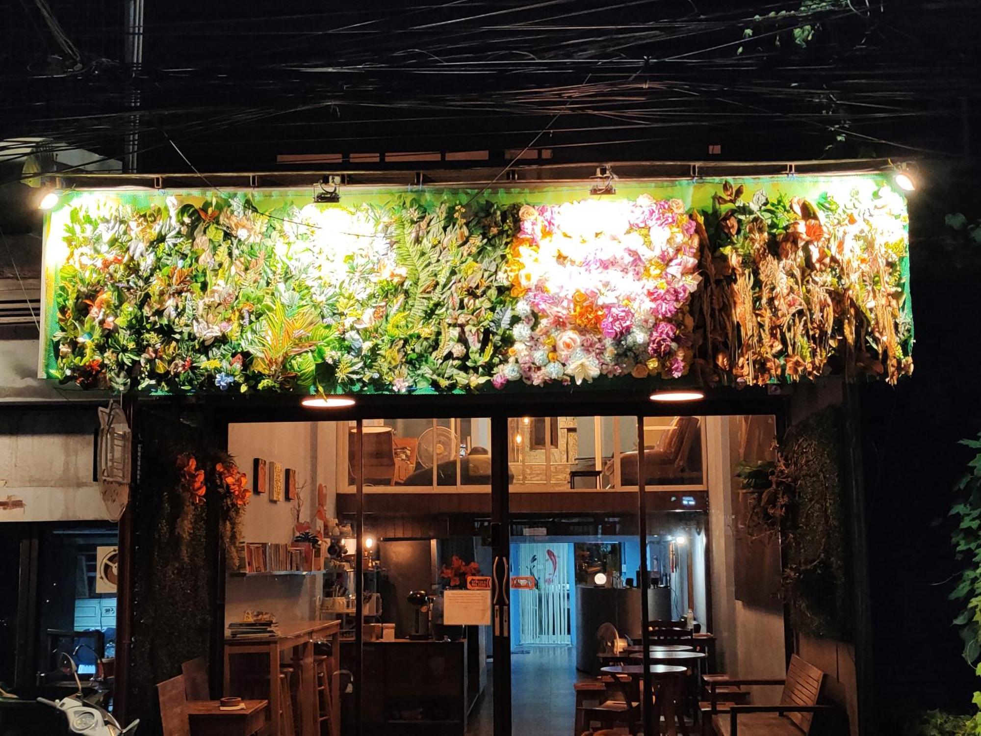 Phobphan Hostel Bangkok Exterior foto